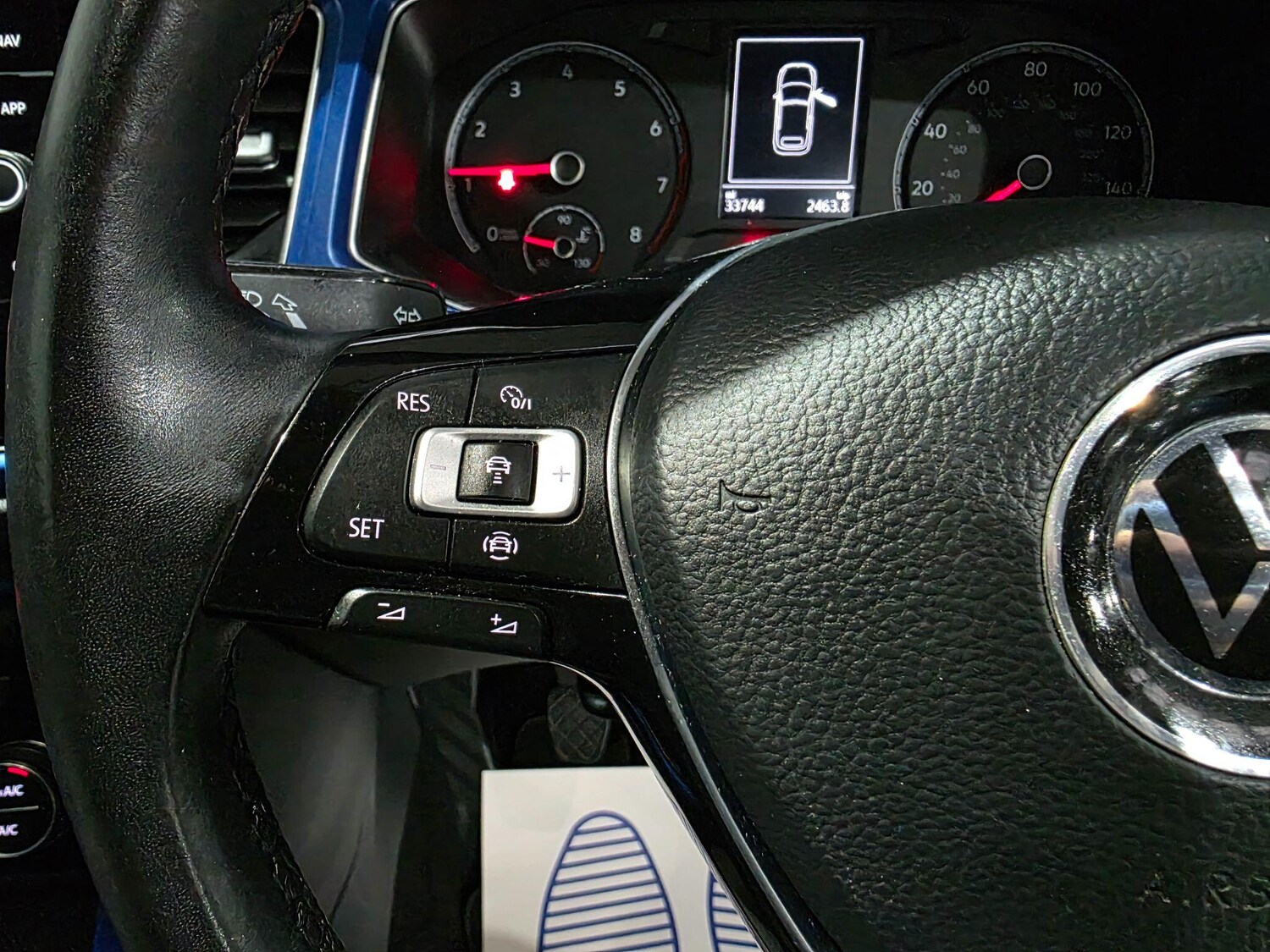 Used Volkswagen T-Roc 2021 for sale - 77575335: Photo 22