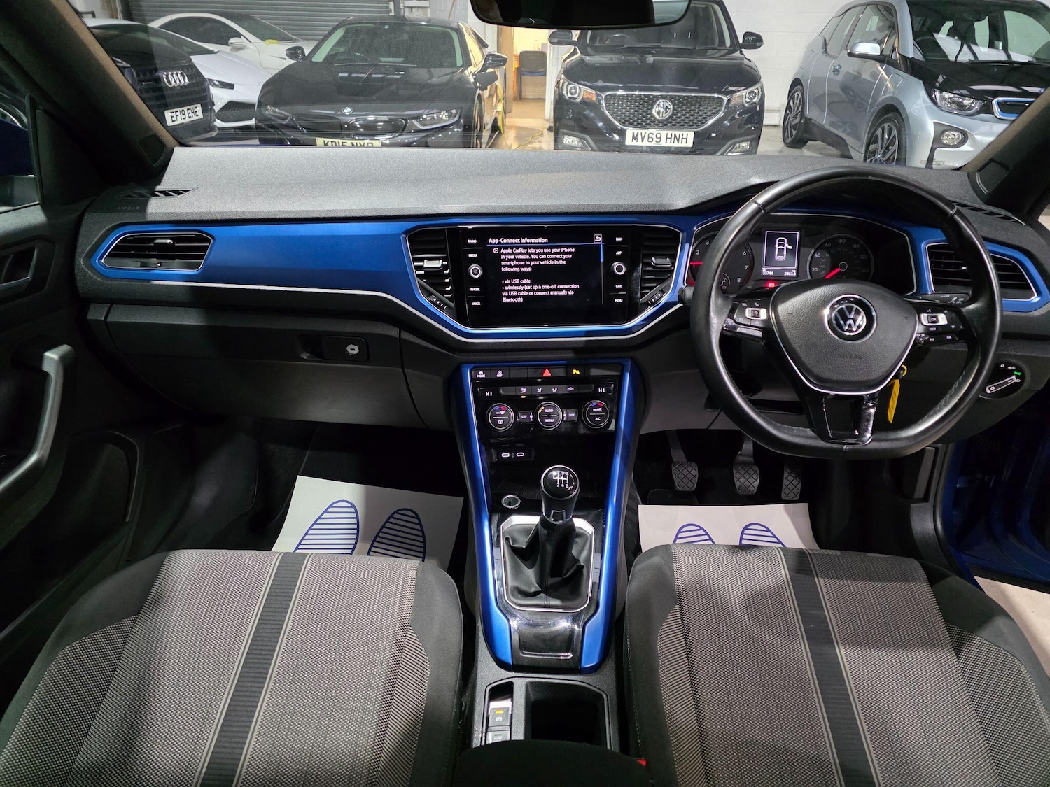 Used Volkswagen T-Roc 2021 for sale - 77575335: Photo 9