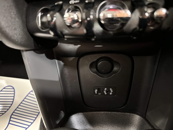 Used MINI Hatch 2014 for sale - 68645157: Photo 12