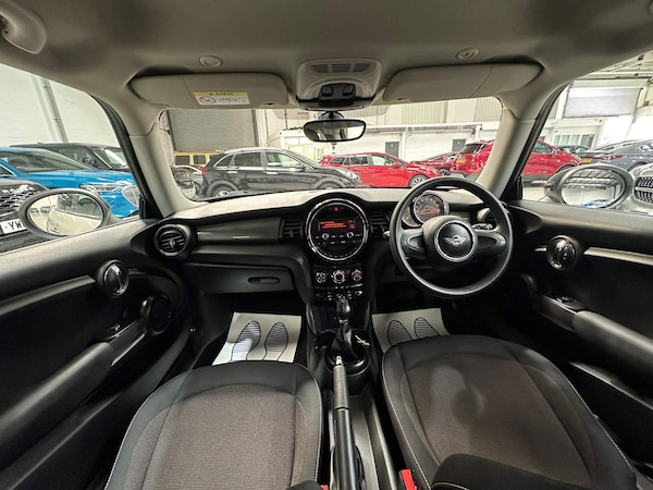 Used MINI Hatch 2014 for sale - 68645157: Photo 5
