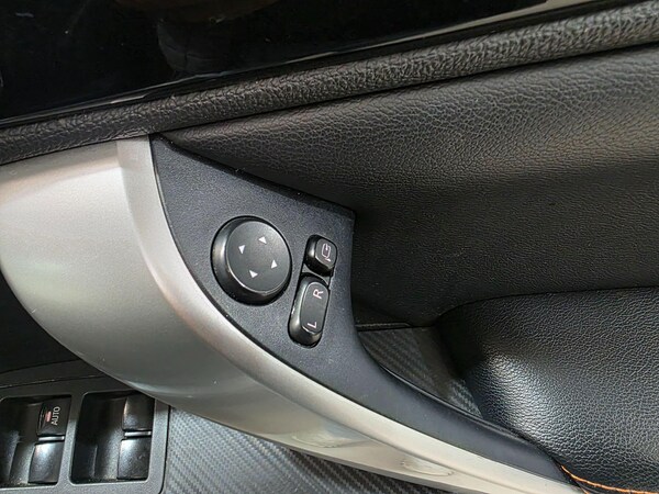 Used Mitsubishi Eclipse Cross 2018 for sale - 76042072: Photo 15