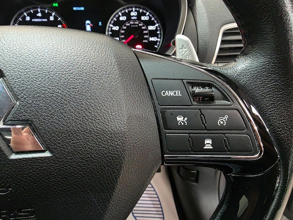 Used Mitsubishi Eclipse Cross 2018 for sale - 76042072: Photo 18