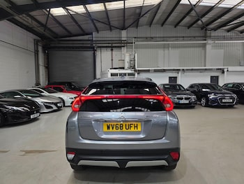 Used Mitsubishi Eclipse Cross 2018 for sale - 76042072: Photo 4