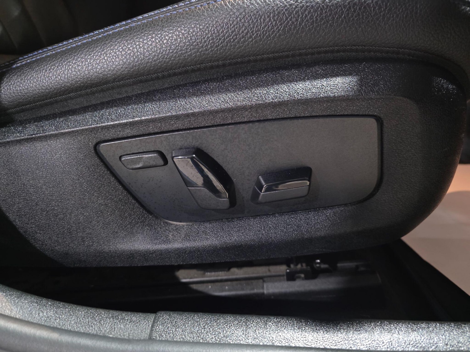 Used BMW 5 Series for sale - 76701911: Photo 12