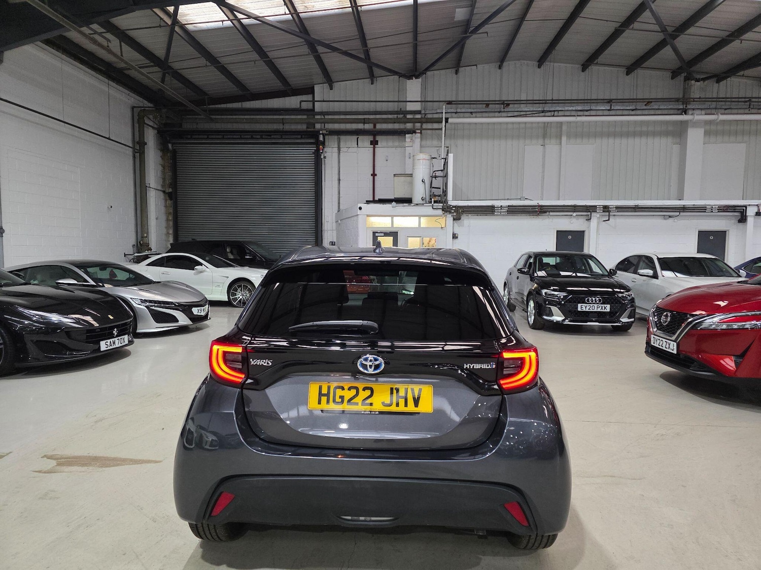 Used Toyota Yaris 2022 for sale - 76408668: Photo 4