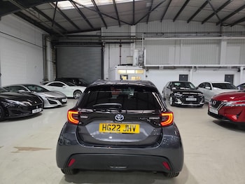 Used Toyota Yaris 2022 for sale - 76408668: Photo