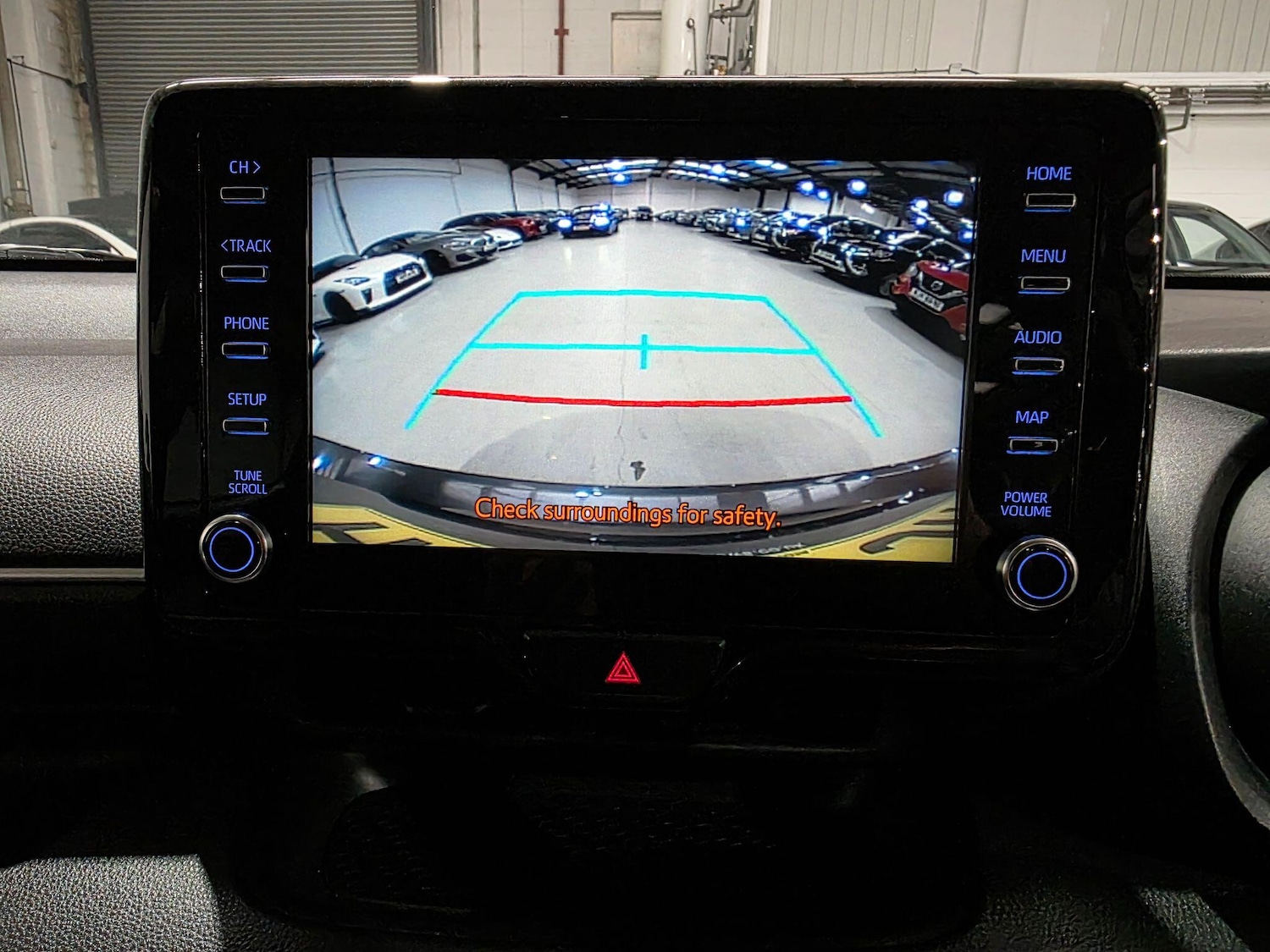 Used Toyota Yaris 2022 for sale - 76408668: Photo 8