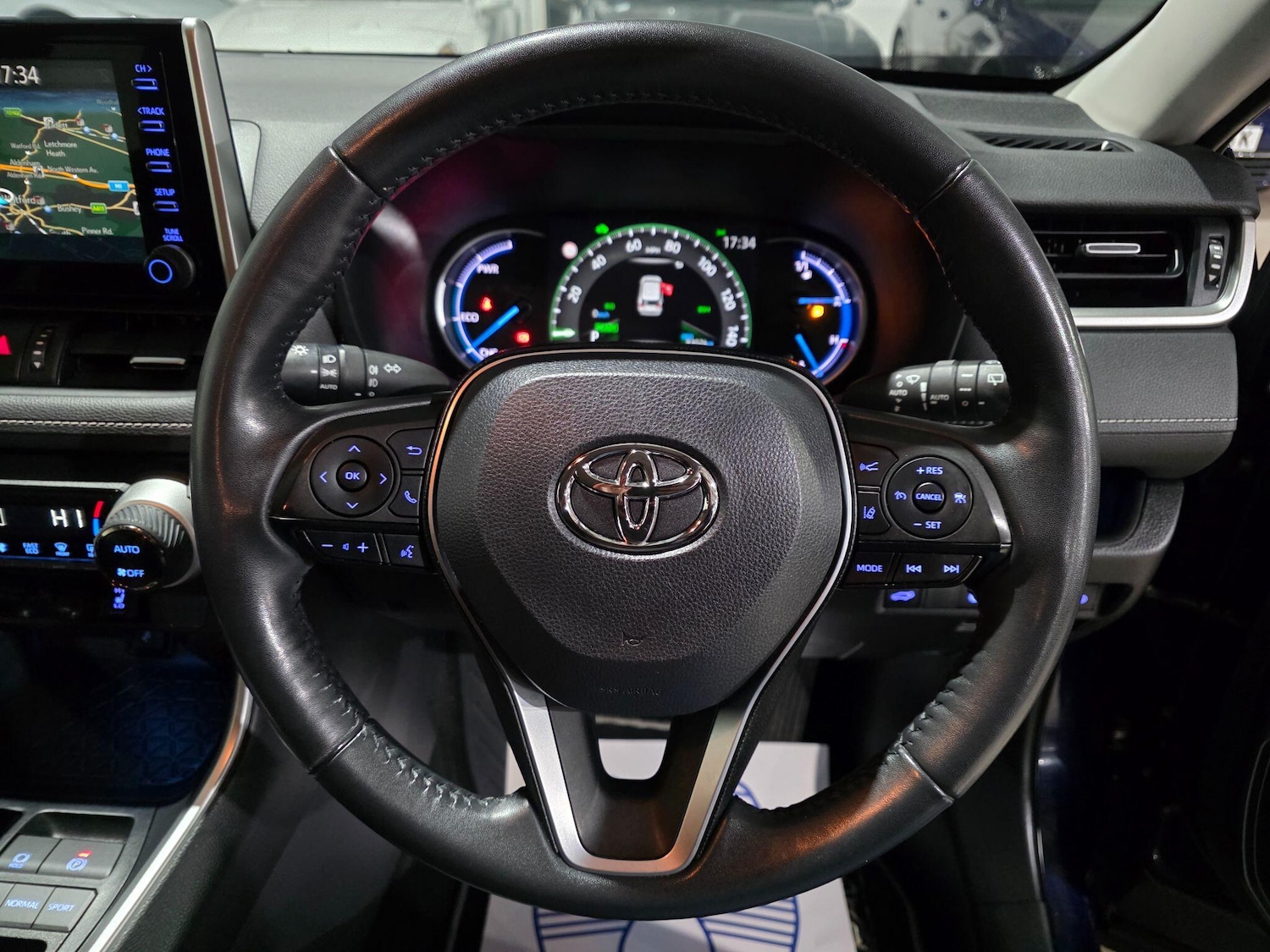 Used Toyota RAV4 2021 for sale - 77097621: Photo 18