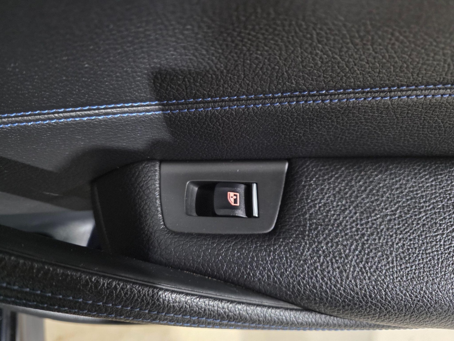 Used BMW 5 Series 2017 for sale - 77029742: Photo 25