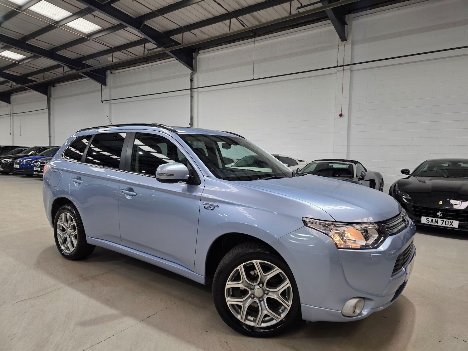 Used Mitsubishi Outlander 2015 for sale - 76108750: Photo 3