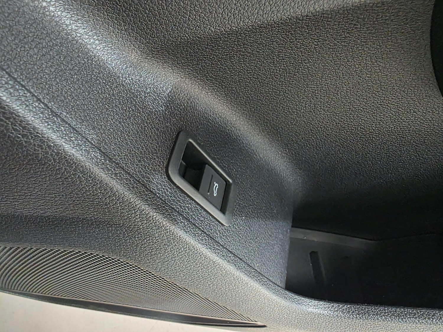 Used Audi Q3 for sale - 76989408: Photo 18