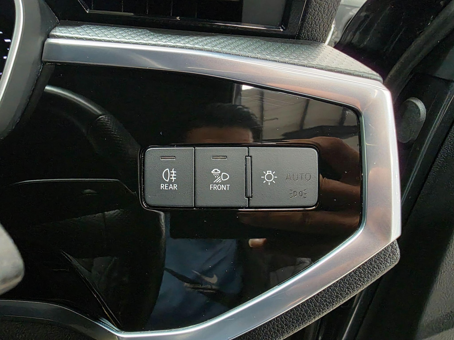 Used Audi Q3 for sale - 76989408: Photo 19