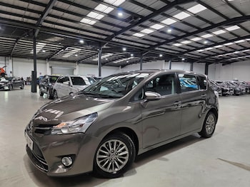 2016 (16) - 1.8 V-Matic Icon Multidrive S Euro 6 5dr (7 Seat)