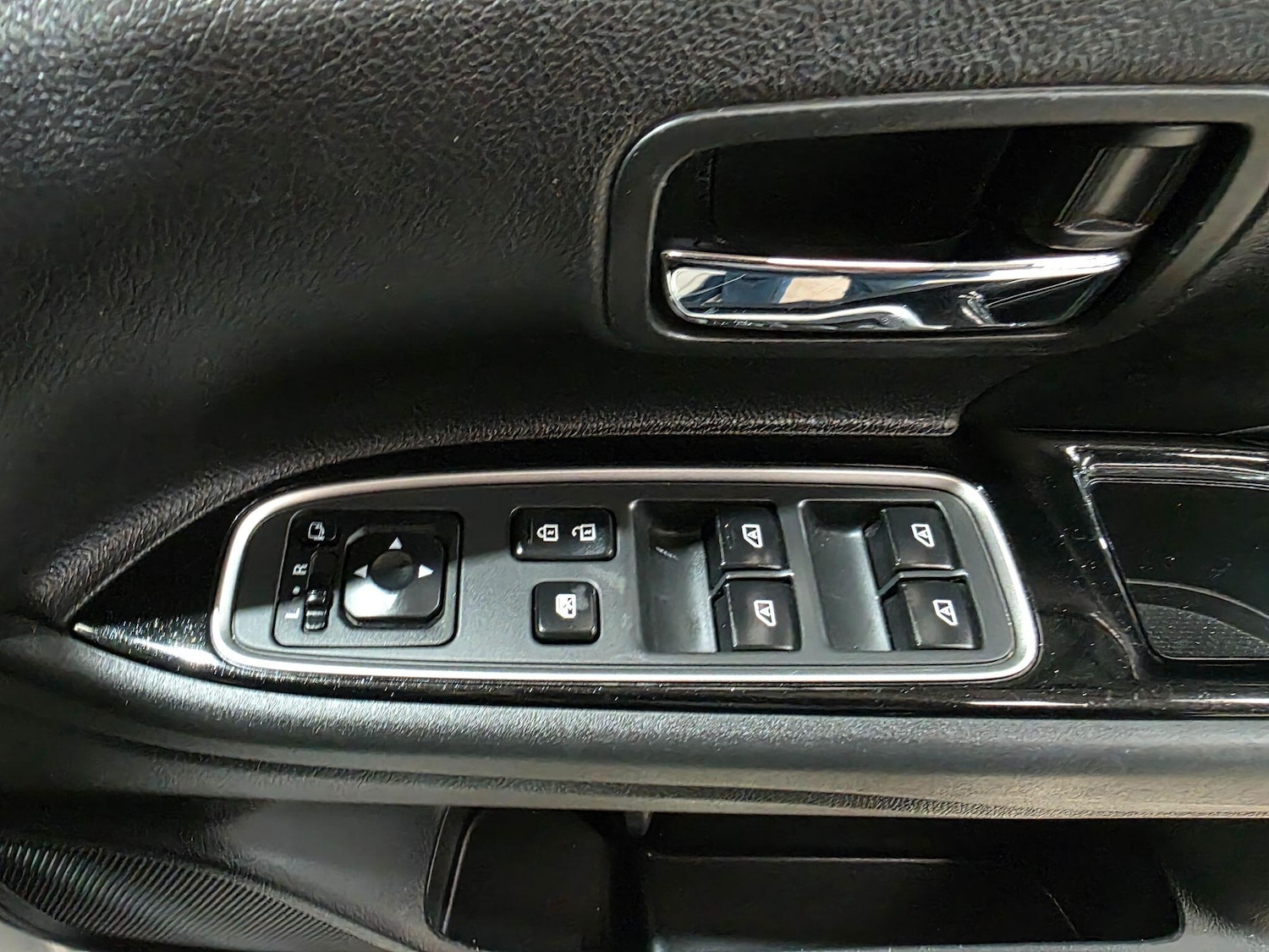 Used Mitsubishi Outlander 2020 for sale - 77585908: Photo 14