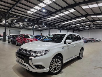 Mitsubishi Outlander feature image