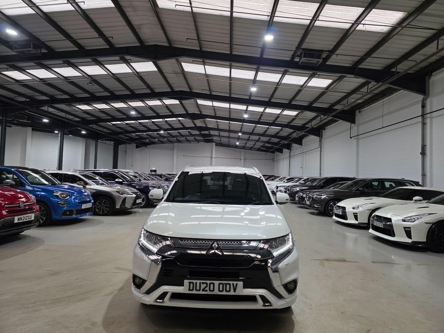 Used Mitsubishi Outlander 2020 for sale - 77585908: Photo 2