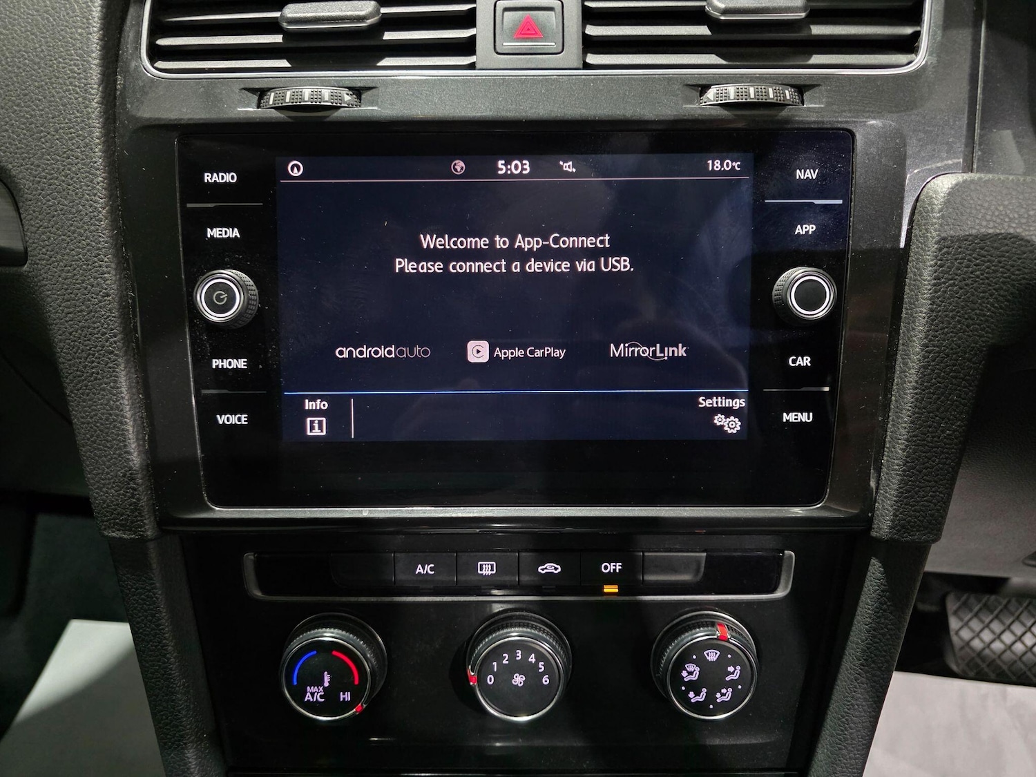 Used Volkswagen Golf 2018 for sale - 76174708: Photo 10
