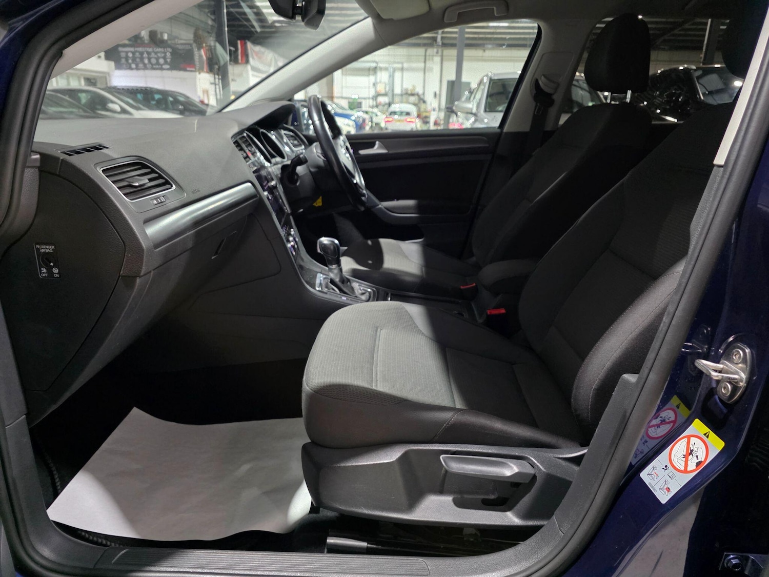 Used Volkswagen Golf 2018 for sale - 76174708: Photo 26