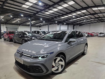 Used Volkswagen Golf 2022 for sale - 77883206: Photo