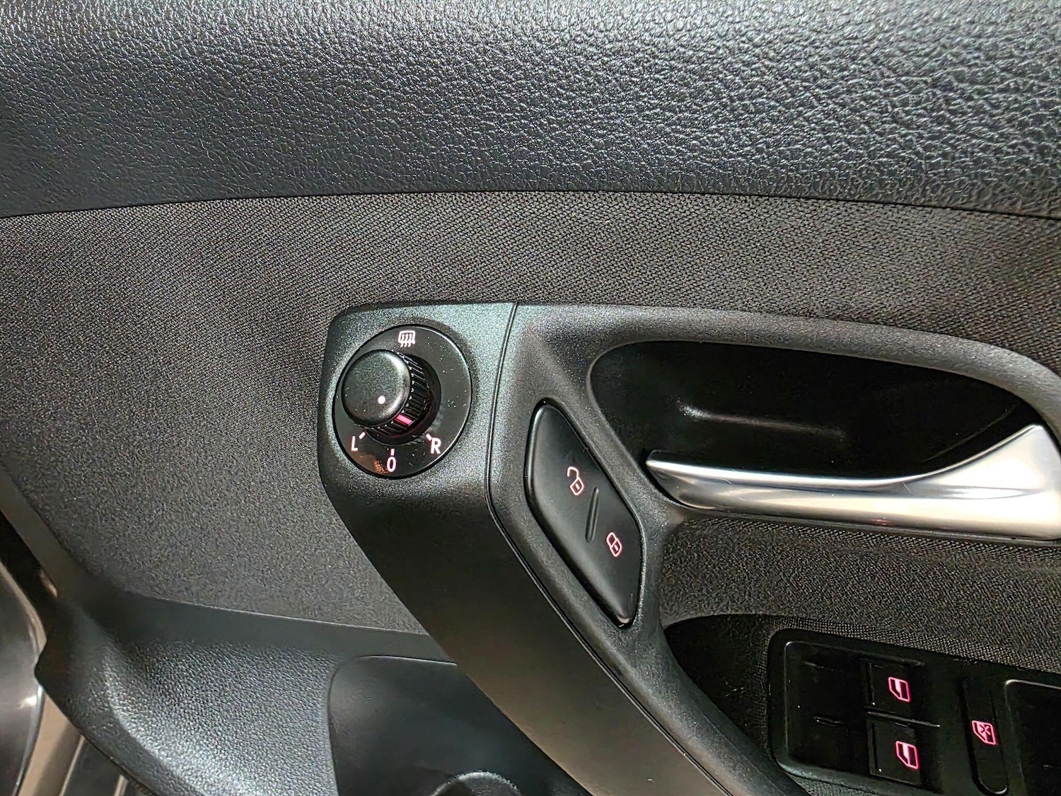 Used Volkswagen Polo 2010 for sale - 77484430: Photo 11