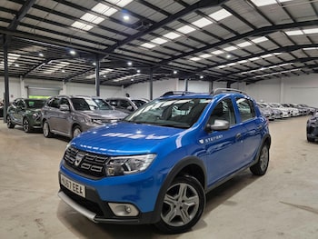 Used Dacia Sandero Stepway 2017 for sale - 78291950: Photo