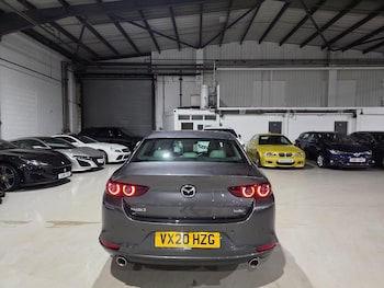 Used Mazda Mazda3 2020 for sale - 76326000: Photo