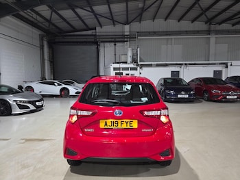 Used Toyota Yaris 2019 for sale - 77242435: Photo