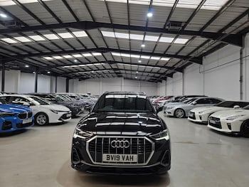 Used Audi Q3 2019 for sale - 77925708: Photo