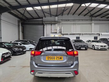 Used Mitsubishi Outlander 2018 for sale - 78675443: Photo