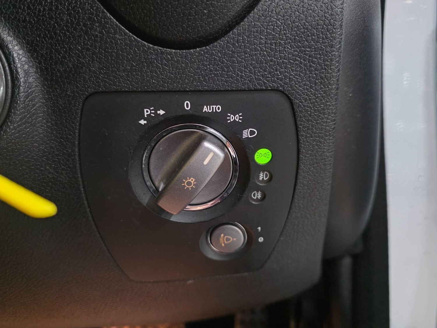 Used Mercedes-Benz SLK 2006 for sale - 77066744: Photo 15