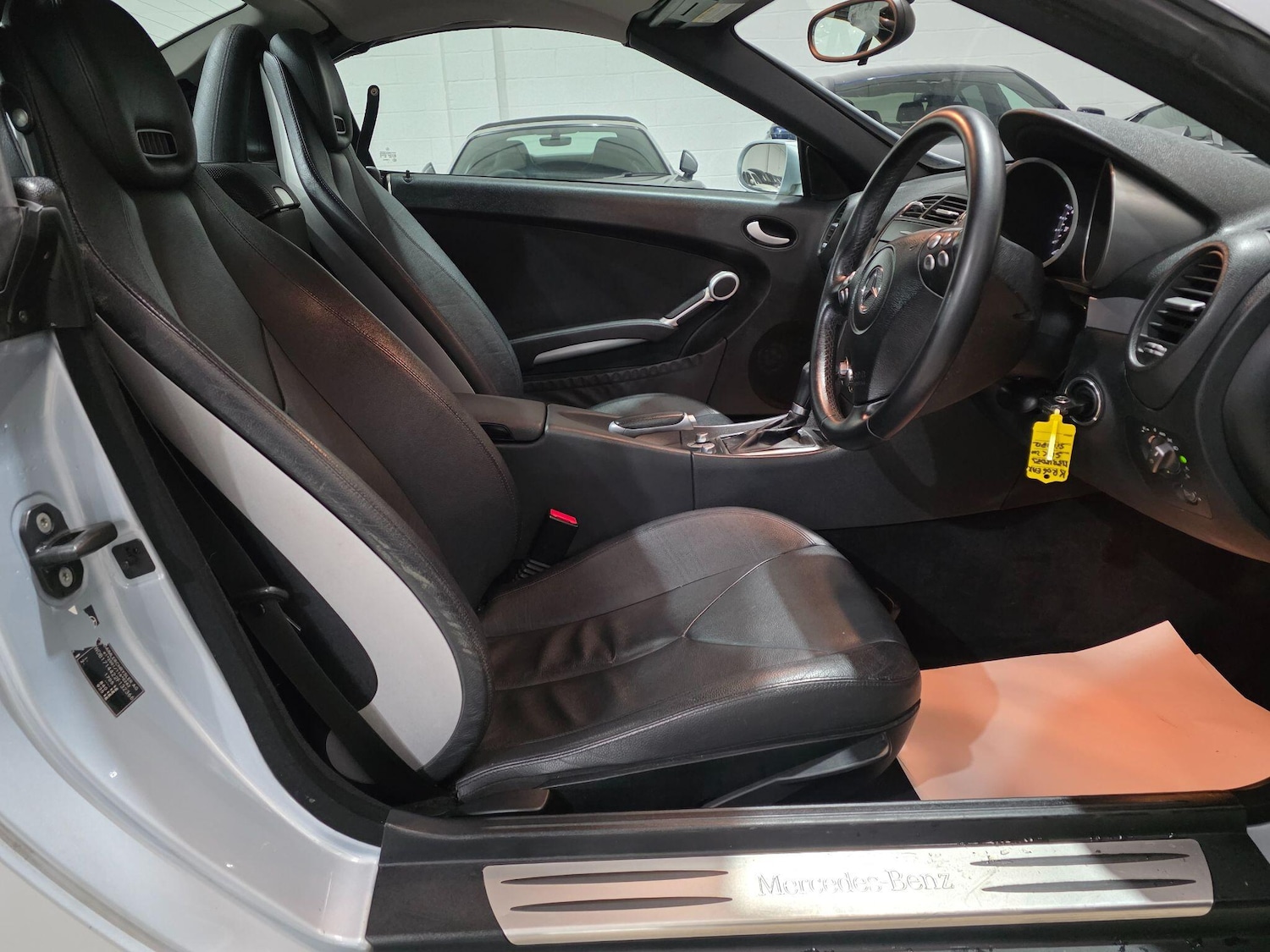 Used Mercedes-Benz SLK 2006 for sale - 77066744: Photo 9