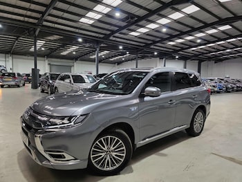 Mitsubishi - Outlander
