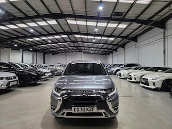 Used Mitsubishi Outlander 2020 for sale - 76349384: Photo