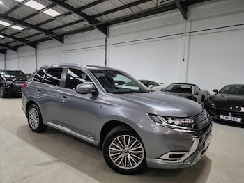 Used Mitsubishi Outlander 2020 for sale - 76349384: Photo