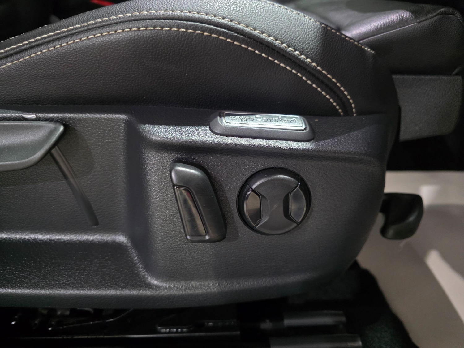 Used Volkswagen Passat 2022 for sale - 76995356: Photo 16