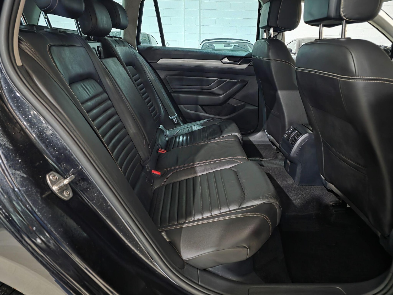 Used Volkswagen Passat 2022 for sale - 76995356: Photo 25