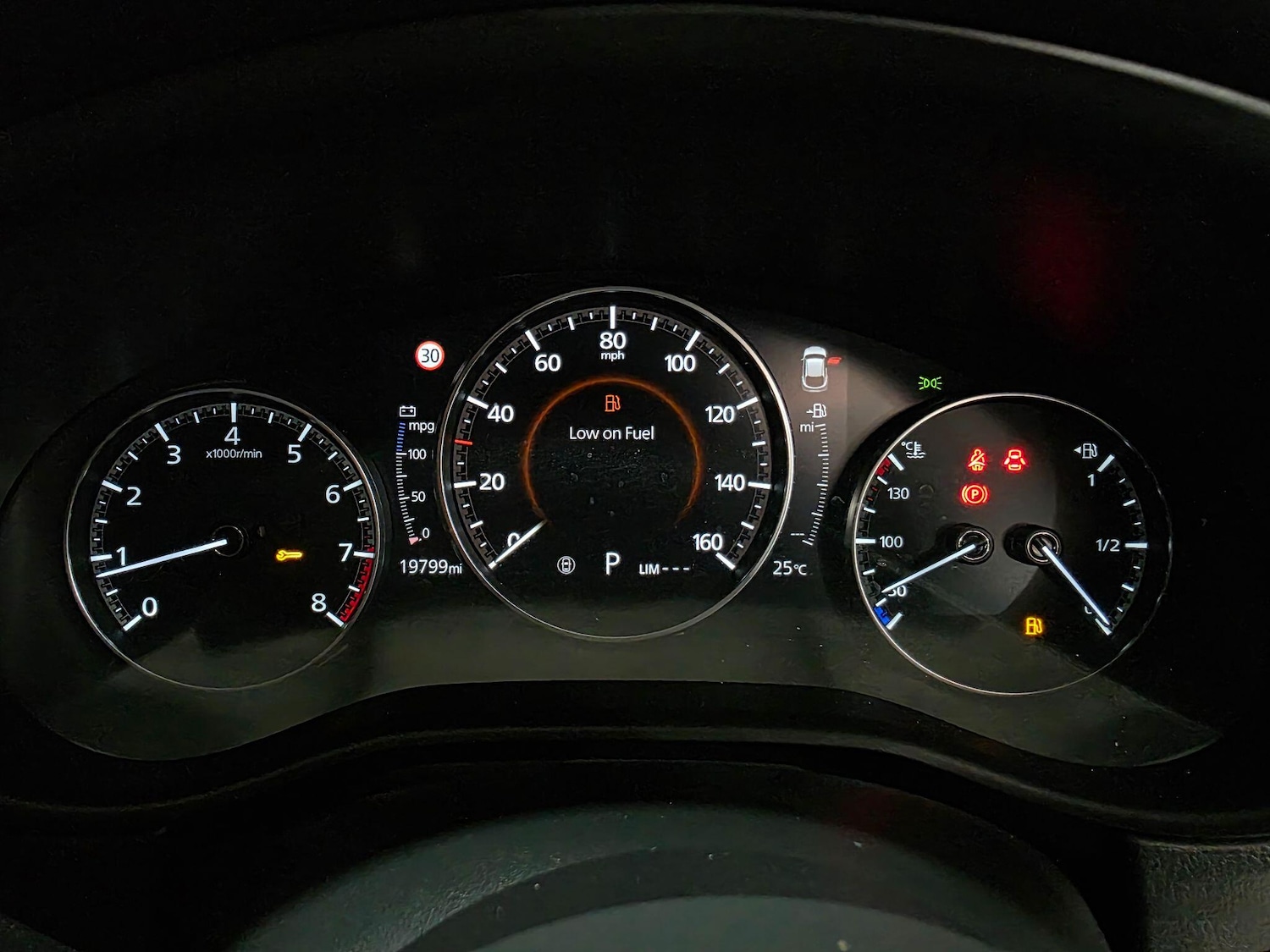 Used Mazda CX-30 2023 for sale - 76988882: Photo 11