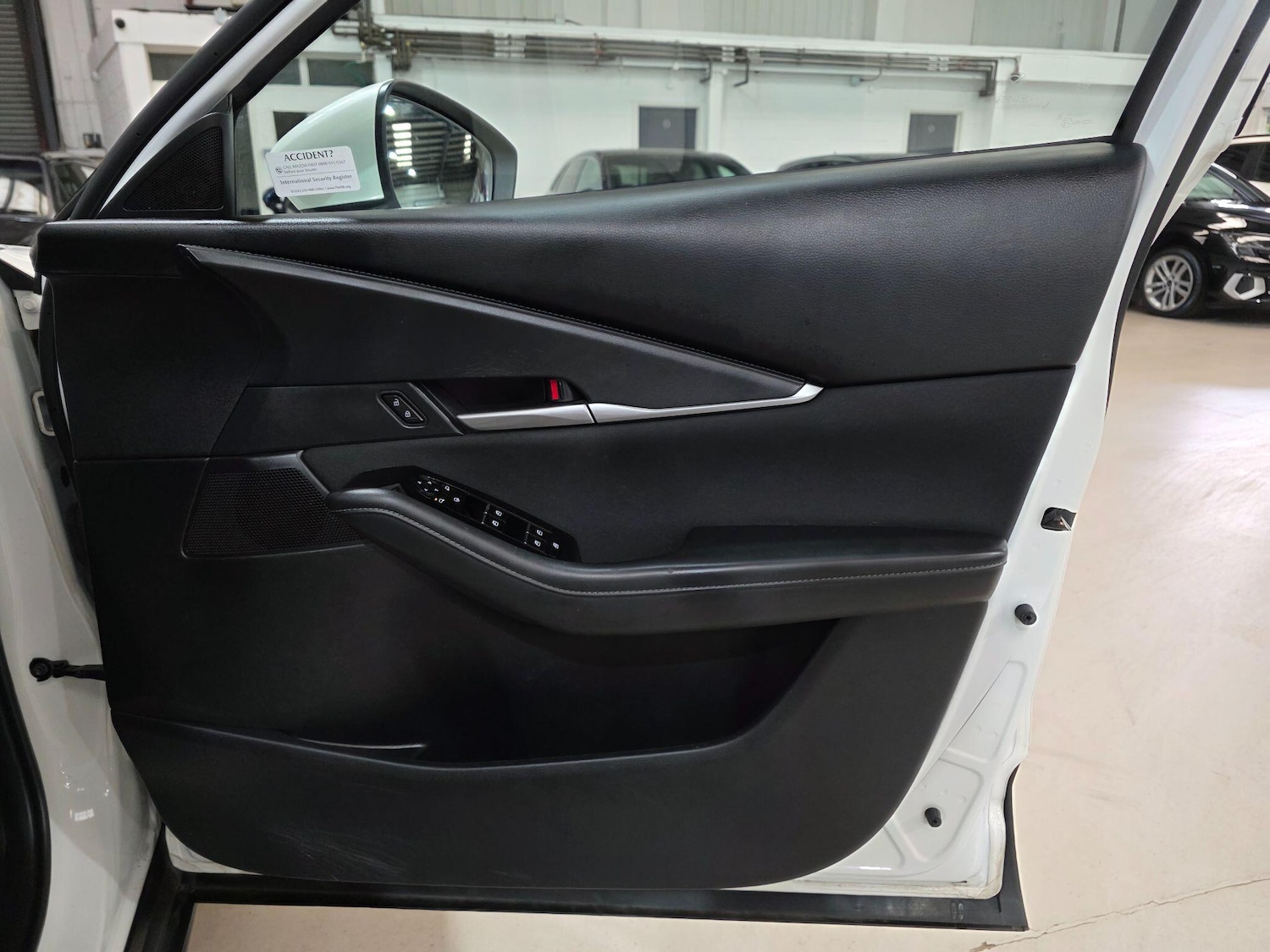 Used Mazda CX-30 2023 for sale - 76988882: Photo 12