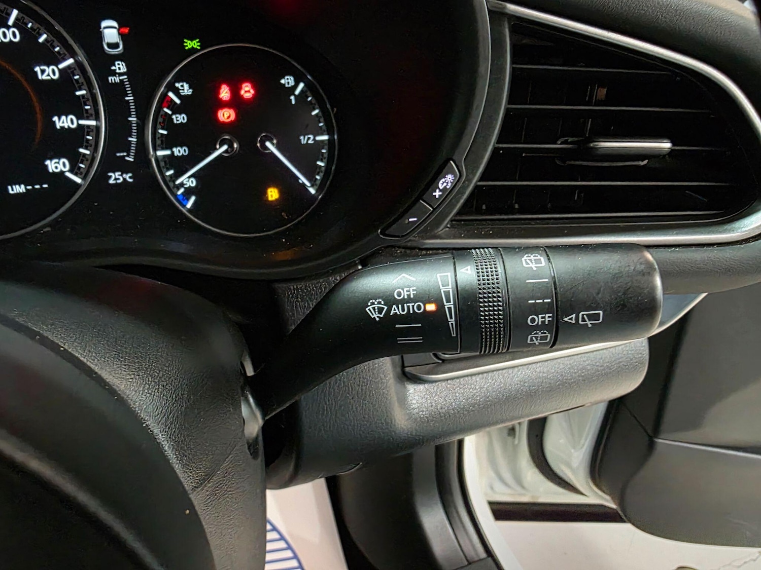 Used Mazda CX-30 2023 for sale - 76988882: Photo 17