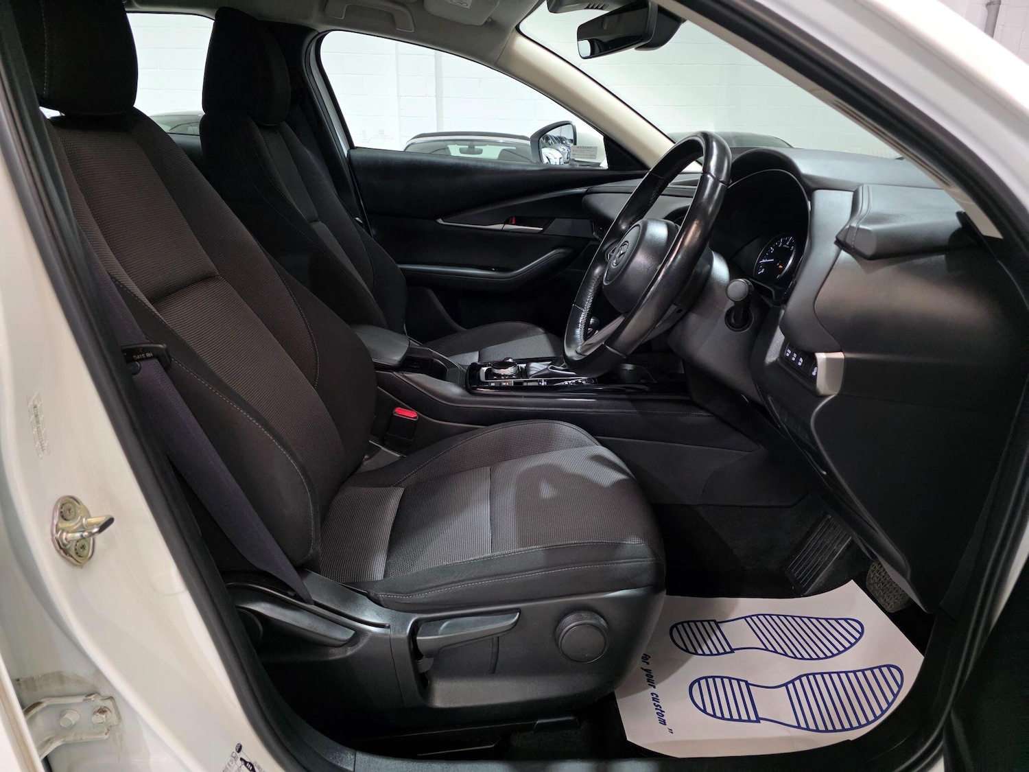 Used Mazda CX-30 2023 for sale - 76988882: Photo 6