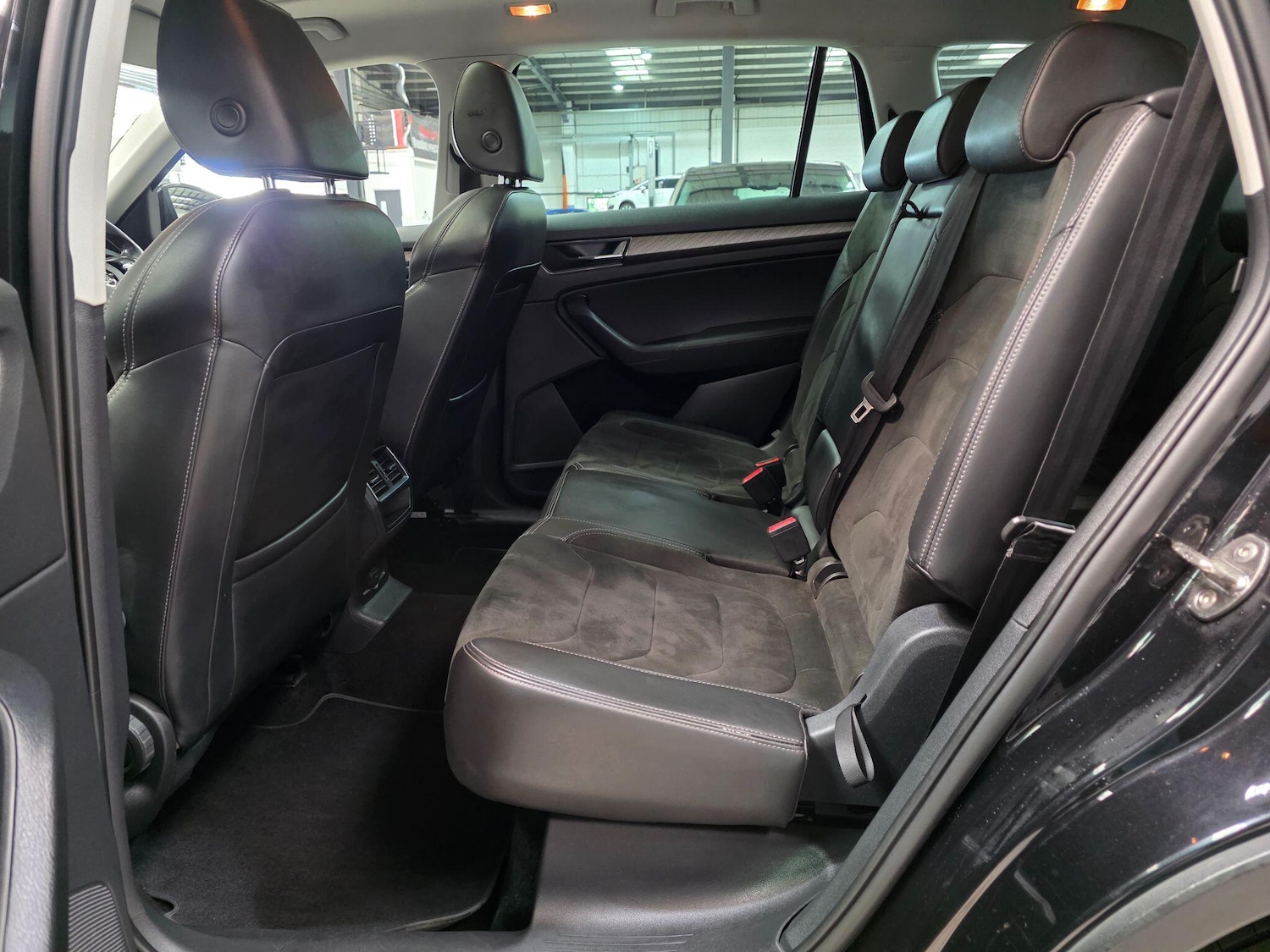 Vehicle 29