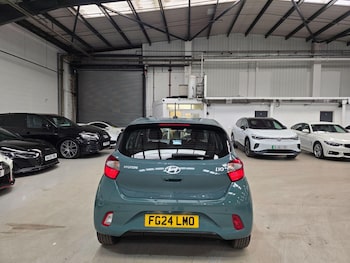 Used Hyundai i10 2024 for sale - 78375078: Photo