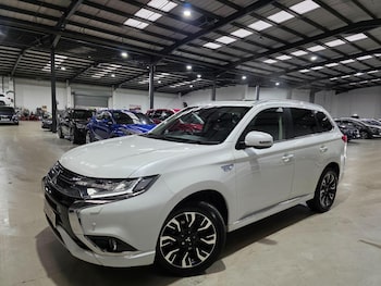 Used Mitsubishi Outlander 2016 for sale - 76801299: Photo