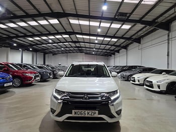 Used Mitsubishi Outlander 2016 for sale - 76801299: Photo