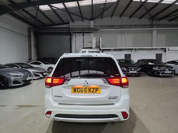 Used Mitsubishi Outlander 2016 for sale - 76801299: Photo