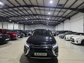 Used Mitsubishi Outlander 2017 for sale - 76283368: Photo