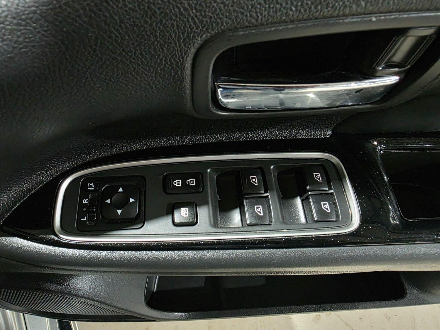 Used Mitsubishi Outlander 2018 for sale - 77242796: Photo 15