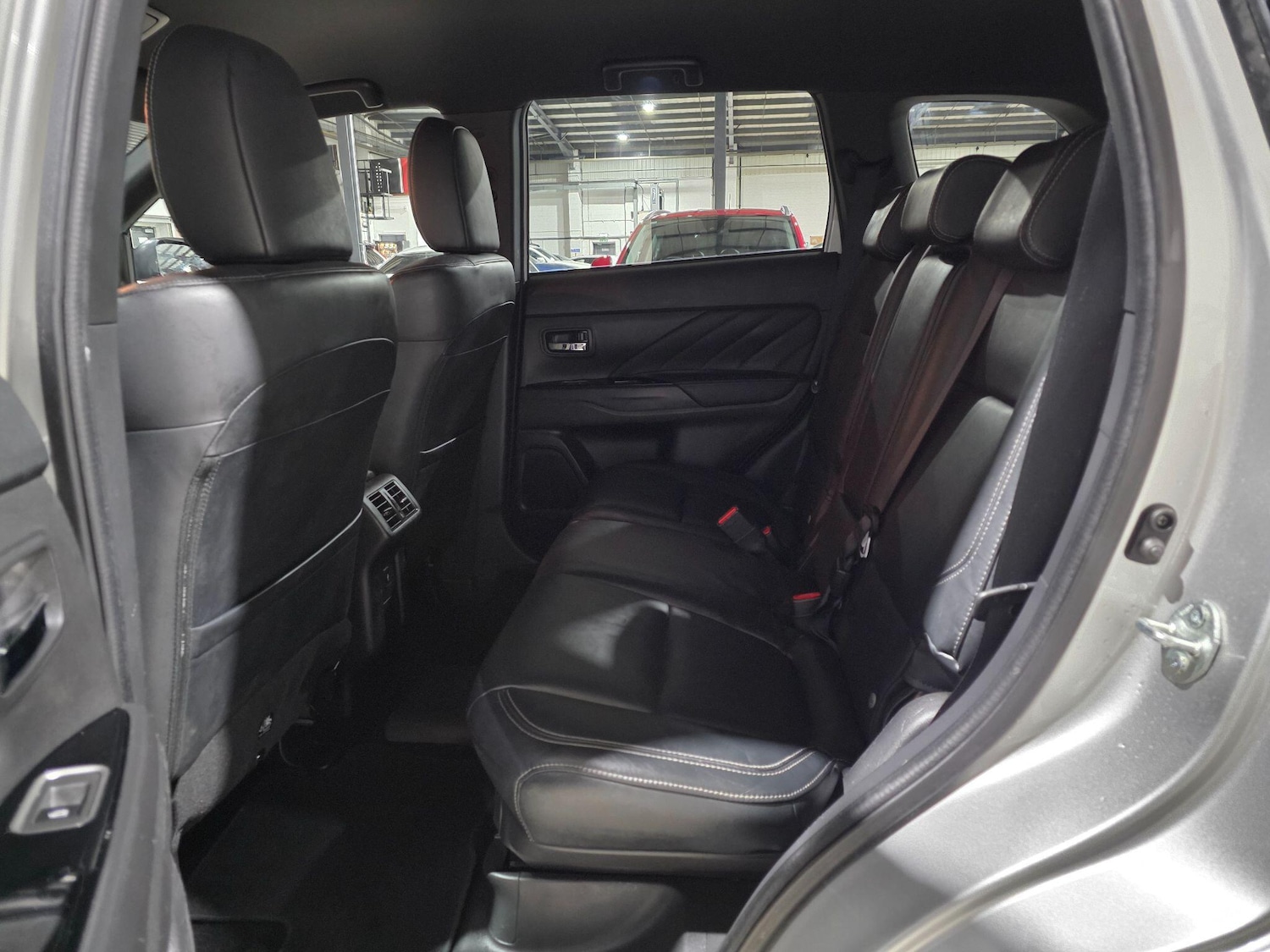 Used Mitsubishi Outlander 2018 for sale - 77242796: Photo 25