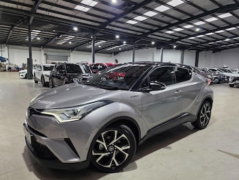 Used Toyota C-HR 2017 for sale - 76573351: Photo