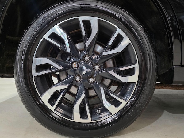 Used Mitsubishi Outlander 2017 for sale - 75506866: Photo 25